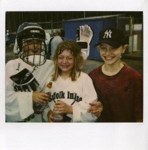 img044